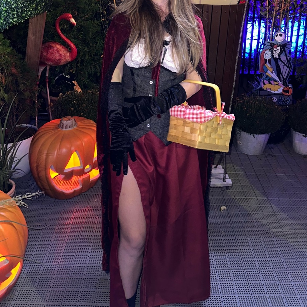 Red Ridding Hood costume